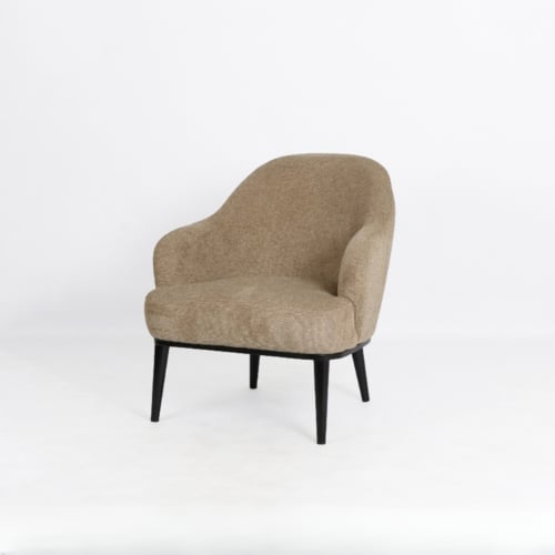 كنبة بتصميم عصري منخفض