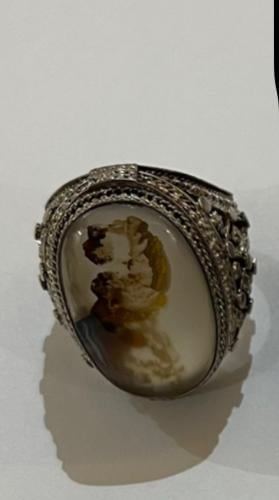 خاتم عقيق يماني طبيعي مطبقة على خواتم فضة عيار 925