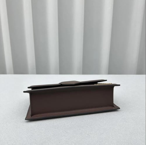 Jacquemus Le Grand Bambino