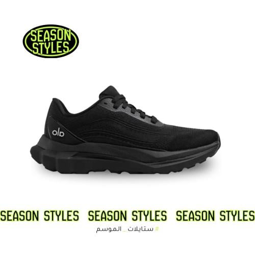 alo yoga runner Black حذاء رياضي اسود