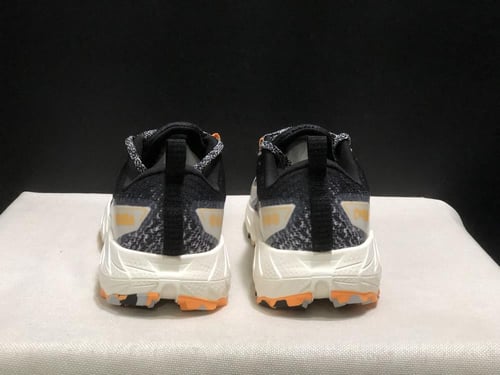 Brooks Cascadia 18 Cross-country Running Shoes