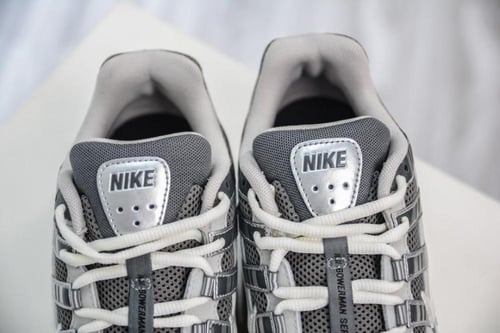 Nike P-6000 كوتشي نايك رجالي