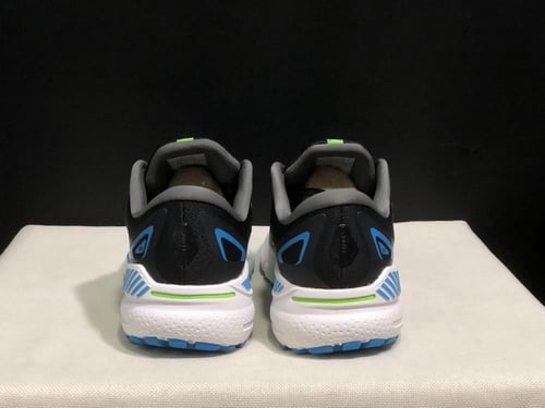 Brooks Adrenaline GTS 23 Shock-absorbing Wear-resi...