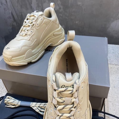 Balenciaga Triple S