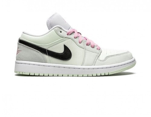 Air Jordan 1 Low SE sneakers