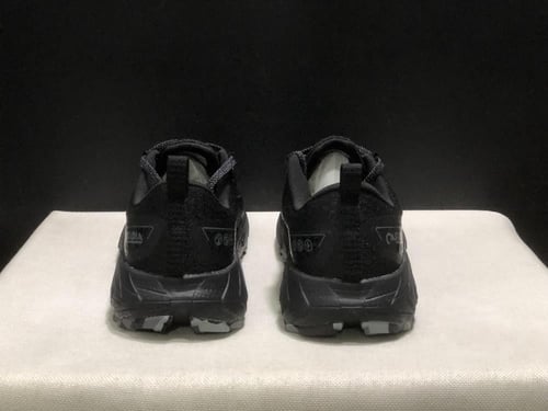 Brooks Cascadia 18 Cross-country Running Shoes