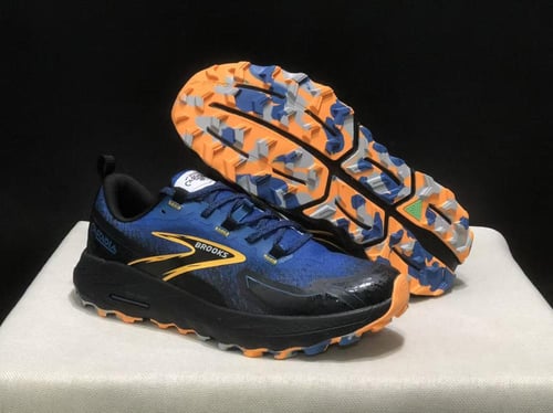 Brooks Cascadia 18 Cross-country Running Shoes