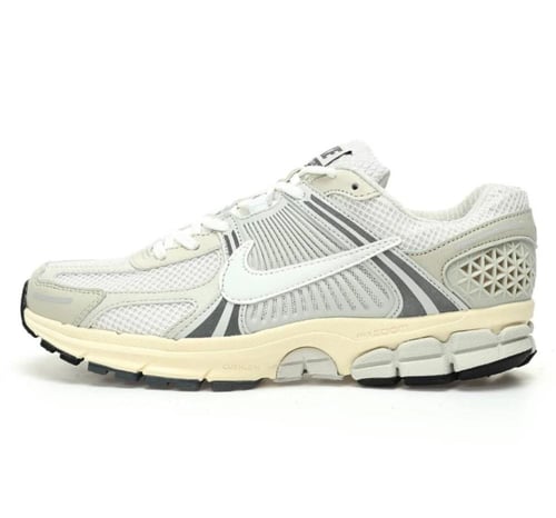 Zoom vomero 5 Platinum Tint