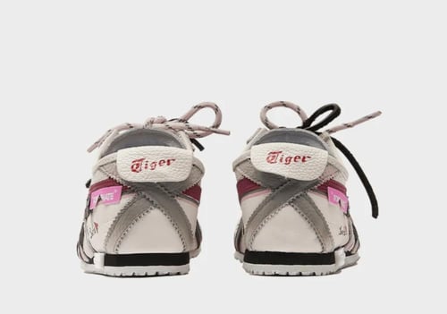 Pure Love - Unisex Mexico 66