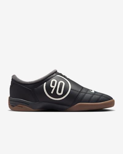 Nike Total 90