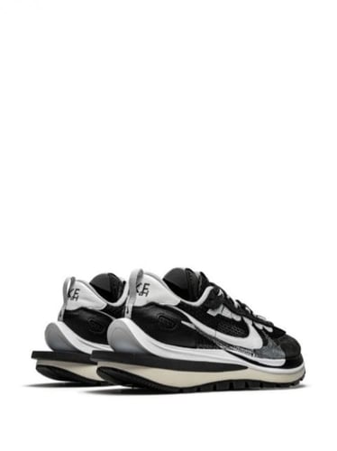 Nike VaporWaffle “Sacai - Black White