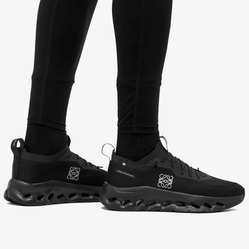 Loewe X On Running Black