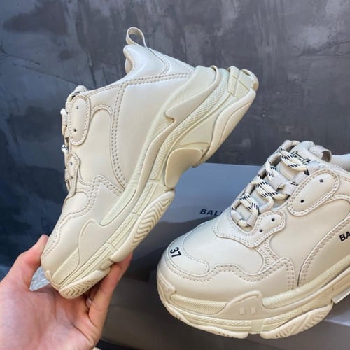Balenciaga Triple S