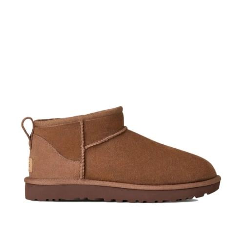 UGG Mini Classic بوت