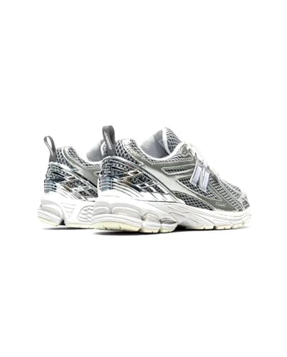 new balance 1906 Silver / white