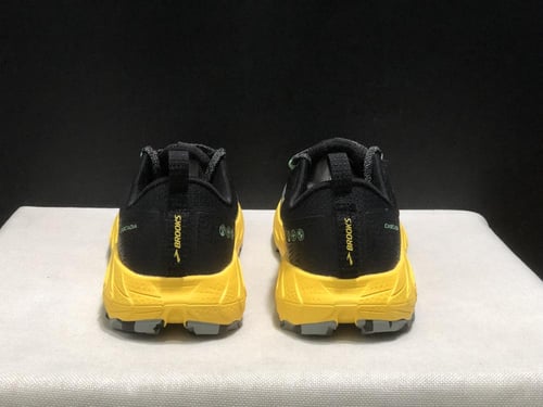 Brooks CASCADIA 17 Cross-country Running Shoes Men...