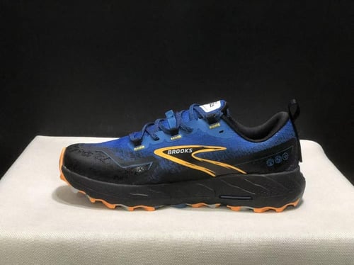 Brooks Cascadia 18 Cross-country Running Shoes