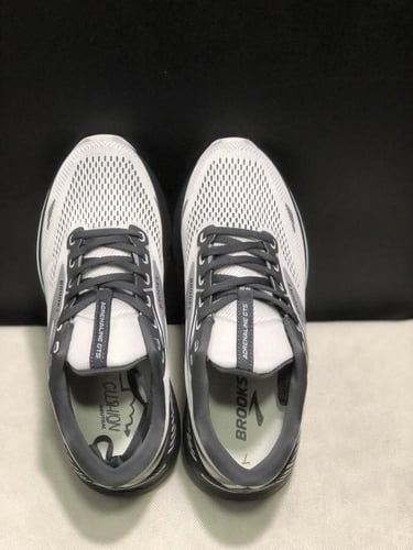 Brooks Adrenaline GTS 23 Shock-absorbing Wear-resi...