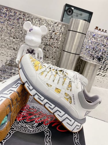 Versace Trigreca sneakers