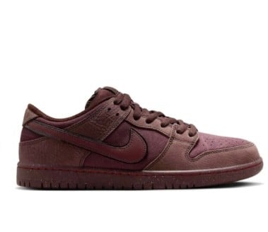 ًNike SB Dunk Low City Of Love Burgundy Crush,