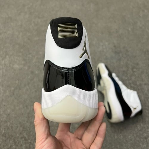 Nike Air Jordan 11 Retro
