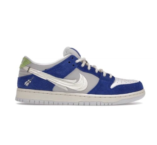 Fly Streetwear x Nike Dunk SB Low "Gardenia"