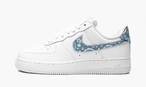 Air Force 1 paisley worn blue