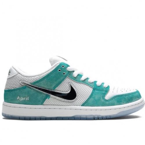 Nike Dunk low pro x April