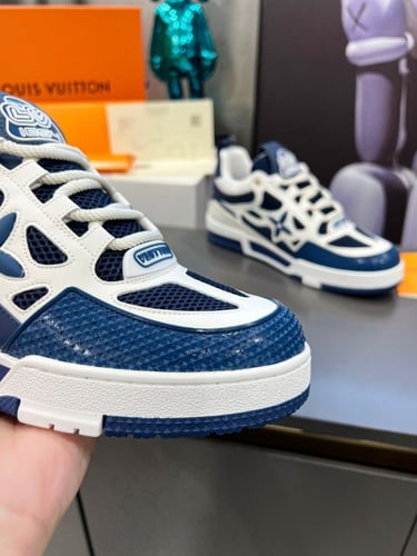 Louis Vuitton - vega