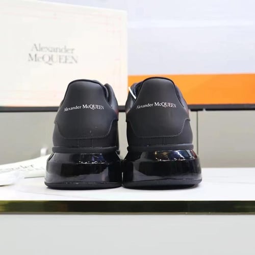 ALEXANDER MCQUEEN Oversized sneakers