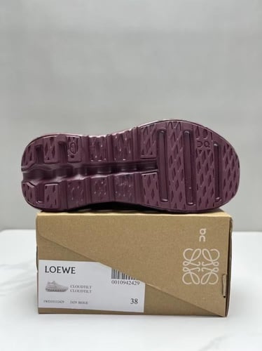 Loewe X On Running Black