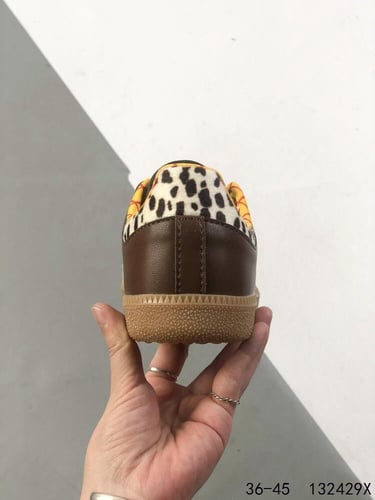 Adidas samba toy story woody