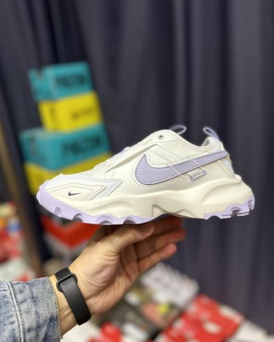 Nike TC7900 Purple/White