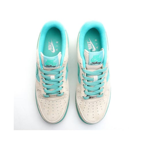 Nike Dunk low pro x April