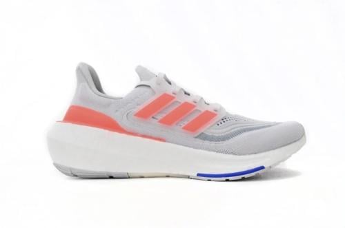 adidas Ultra Boost 23