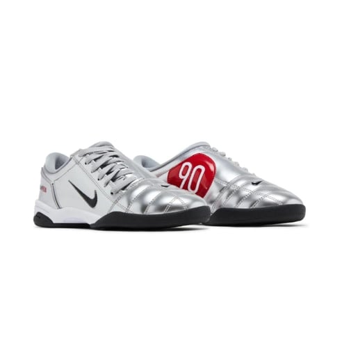 Nike 90