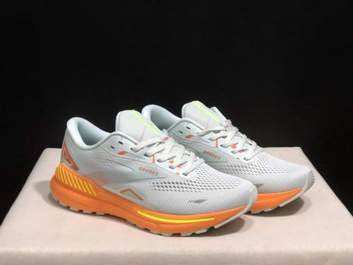 Brooks Adrenaline GTS 23 Shock-absorbing Wear-resi...