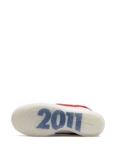 NIKE DUNK LOW "YEAR OF THE RABBIT"