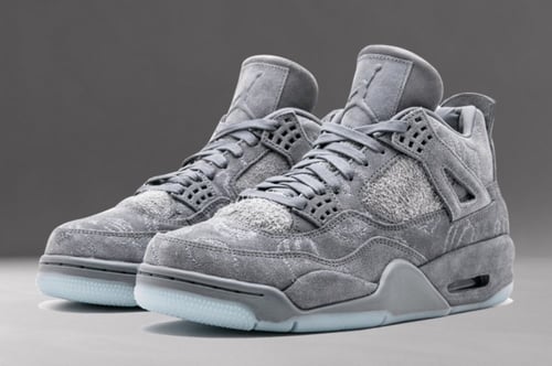 Air jordan 4 Kaws cool grey