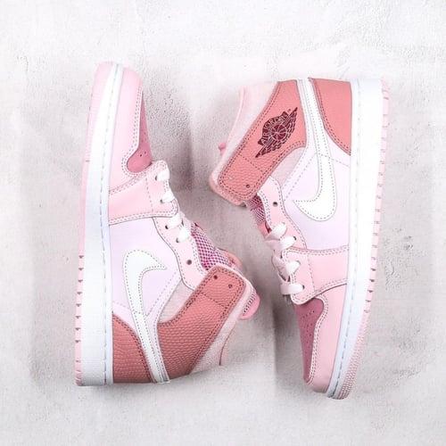 Air jordan 1 mid digital pink