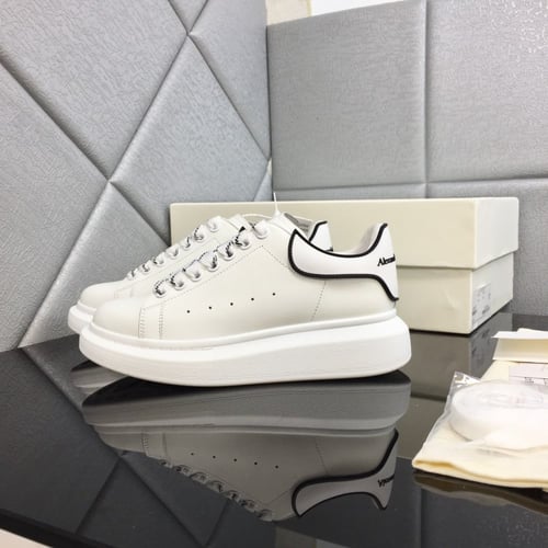 Alexander Mcqueen sneakers