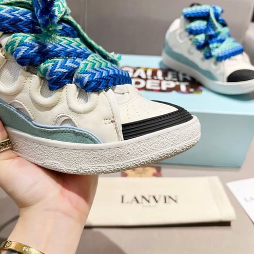 Lanvin curb