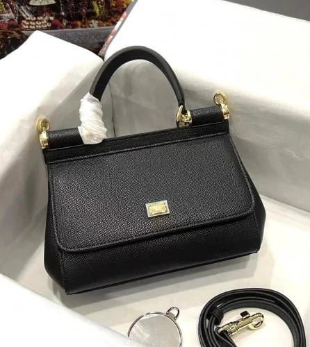 D&G