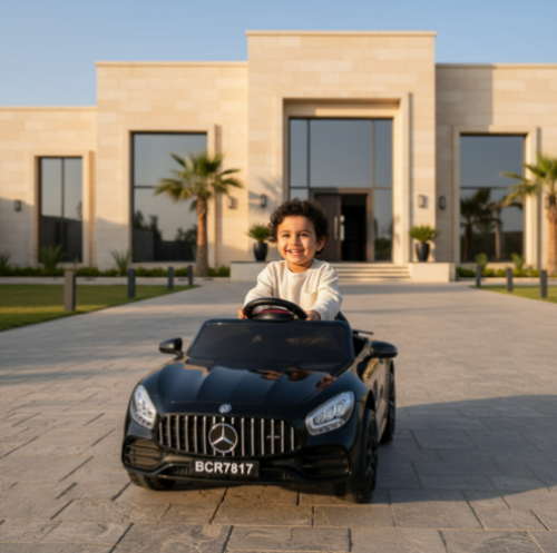 سيارة أطفال كهربائية مرسيدس اسود لسن ال 8 سنين بضمان 6 شهور