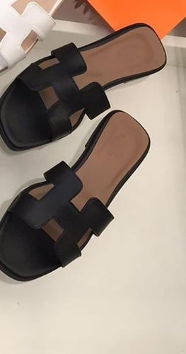 احذية سليبر