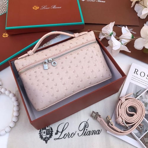 شنطة لورو بيانا يد نسائية