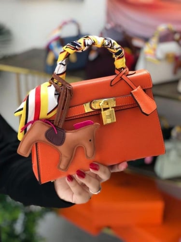 شنط يد نسائية كيري