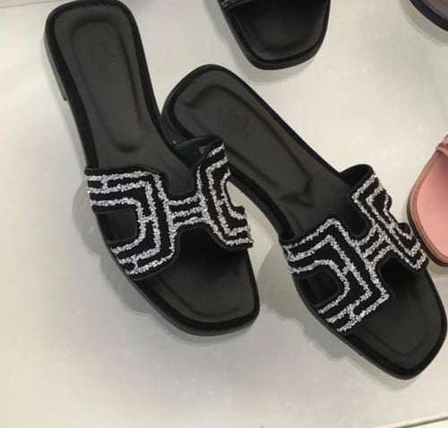 احذية سليبر