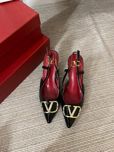 كعب فلانتينو