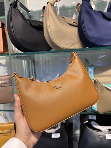 شنطة يد نسائي